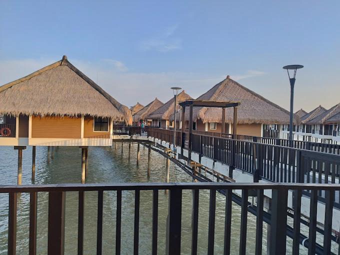 Ark Goldcoast Resort Sepang Exterior photo